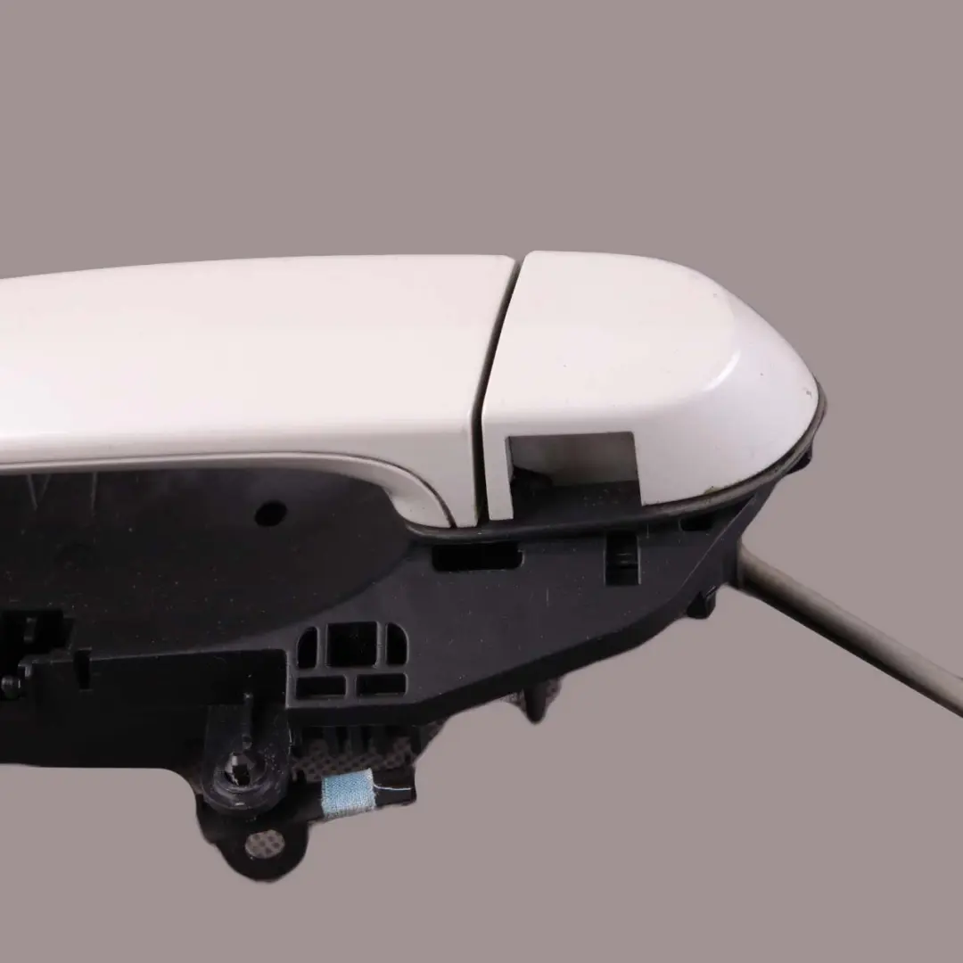 BMW 3 E90 E91 Complete Grab Handle Left N/S Mineralweiss Mineral White A96 - SKU 7199835-MW - Part number 7199835