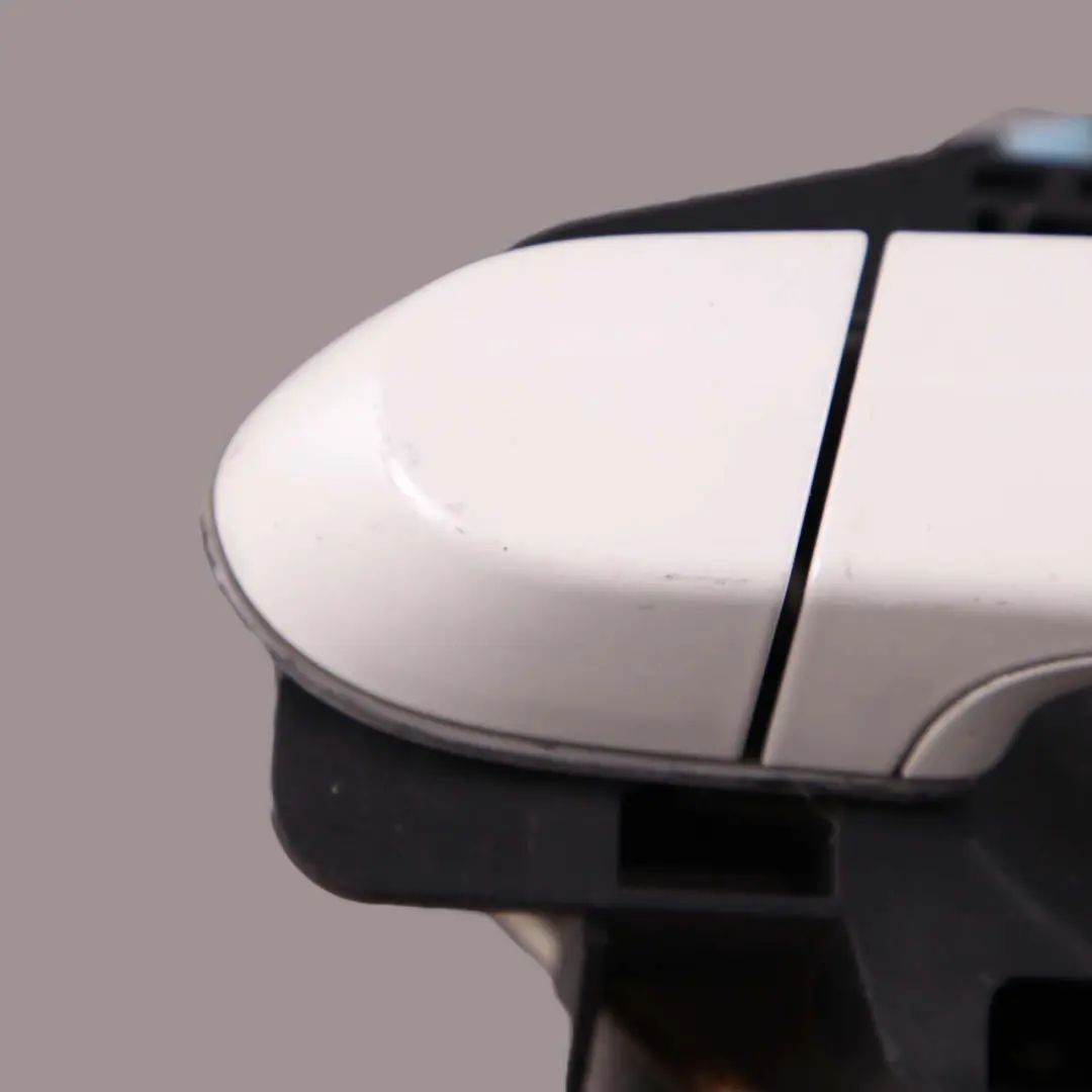 Complete Grab Handle Left N/S Mineralweiss Mineral White A96 to BMW 3 E90 E91 with Part number 7199835 BMW 3 E90 E91 Complete Grab Handle Left N/S Mineralweiss Mineral White A96 - SKU 7199835-MW - Part number 7199835