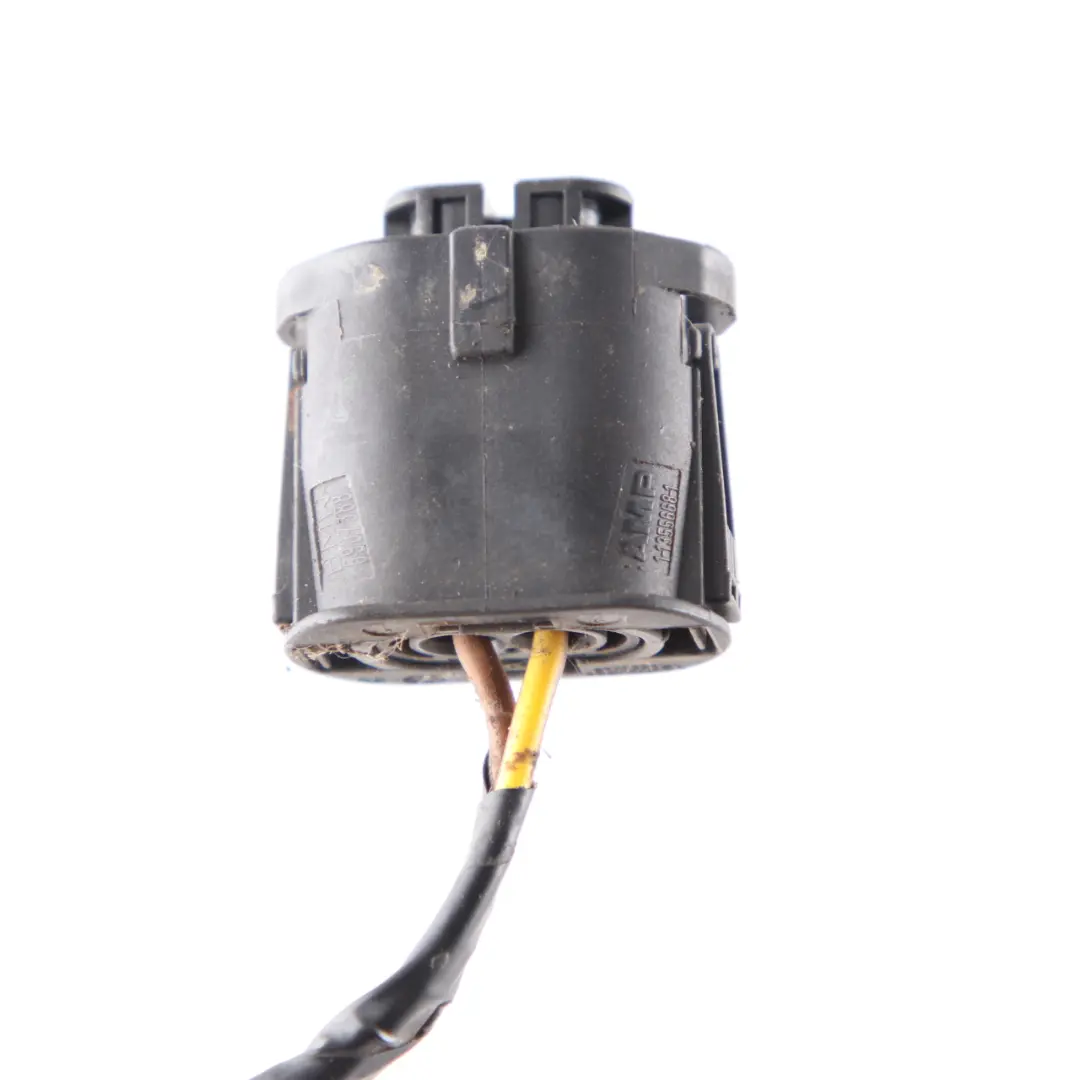 Socket BMW E90 E91 LCI Fog Front Light Lamp Left N/S Wiring to Plug with Part number 7199893 Plug Socket BMW E90 E91 LCI Fog Front Light Lamp Left N/S Wiring - SKU 7199893-3 - Part number 7199893