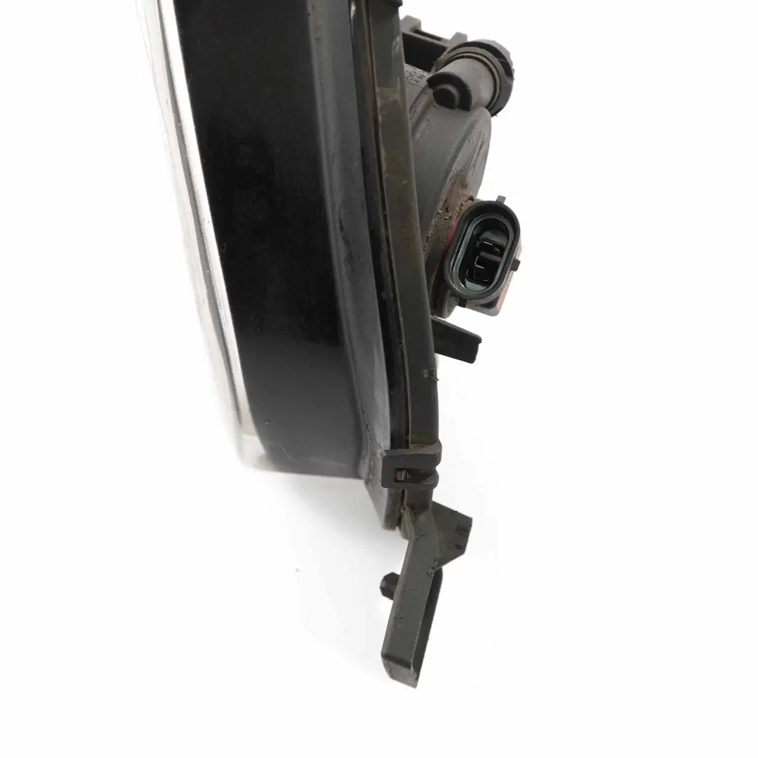 Fendinebbia Lampada Frontale Destra O/S per BMW E90 E91 LCI con numero di parte 7199894 BMW E90 E91 LCI Fendinebbia Lampada Frontale Destra O/S - SKU 7199894-1 - Numero di parte 7199894
