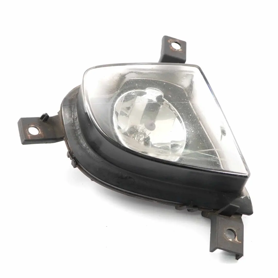 Fendinebbia Lampada Frontale Destra O/S per BMW E90 E91 LCI con numero di parte 7199894 BMW E90 E91 LCI Fendinebbia Lampada Frontale Destra O/S - SKU 7199894-1 - Numero di parte 7199894