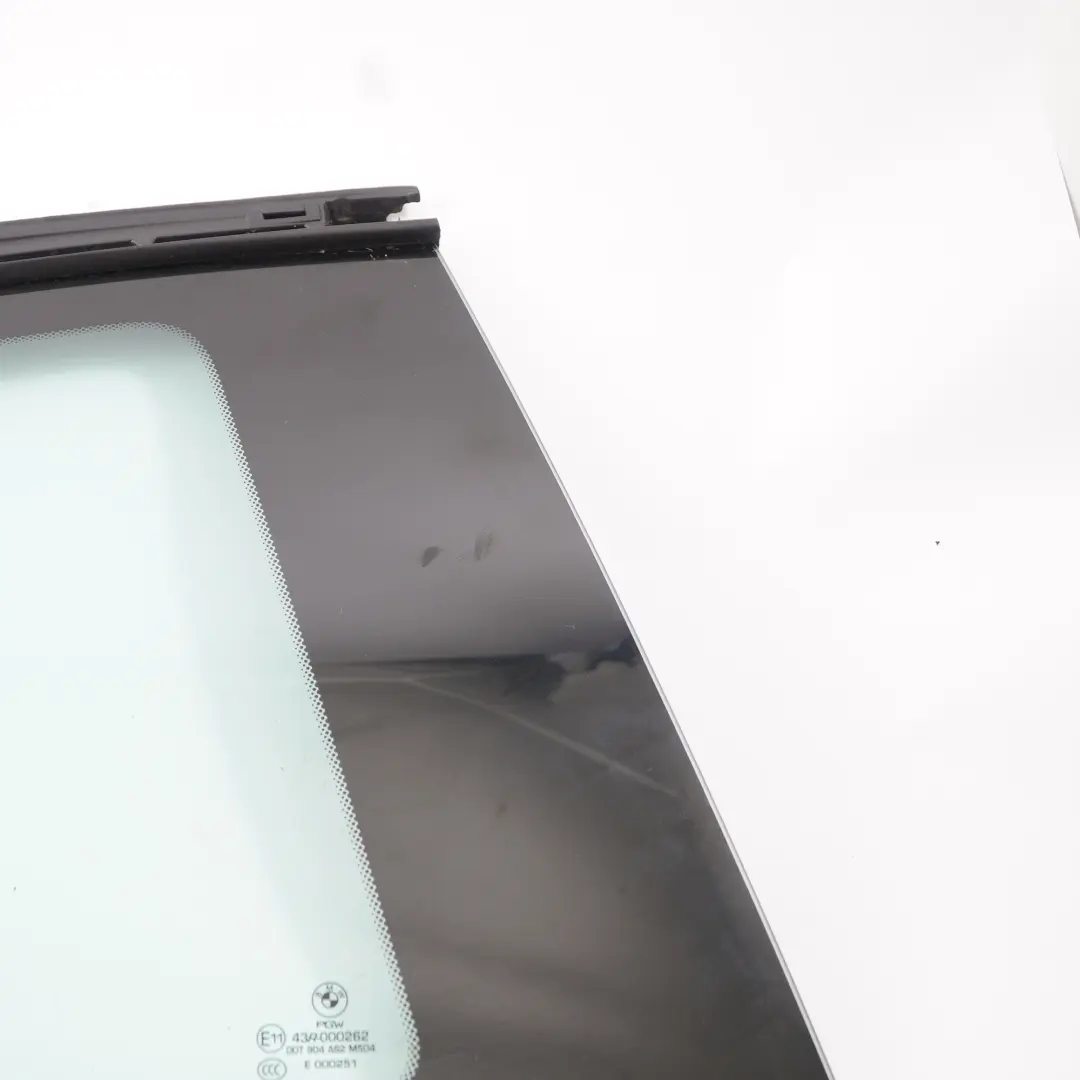 Side Window Quarter Glass Rear Right O/S Glazing Green AS2 to BMW F13 with Part number 7199950 BMW F13 Side Window Quarter Glass Rear Right O/S Glazing Green AS2 - SKU 7199950 - Part number 7199950