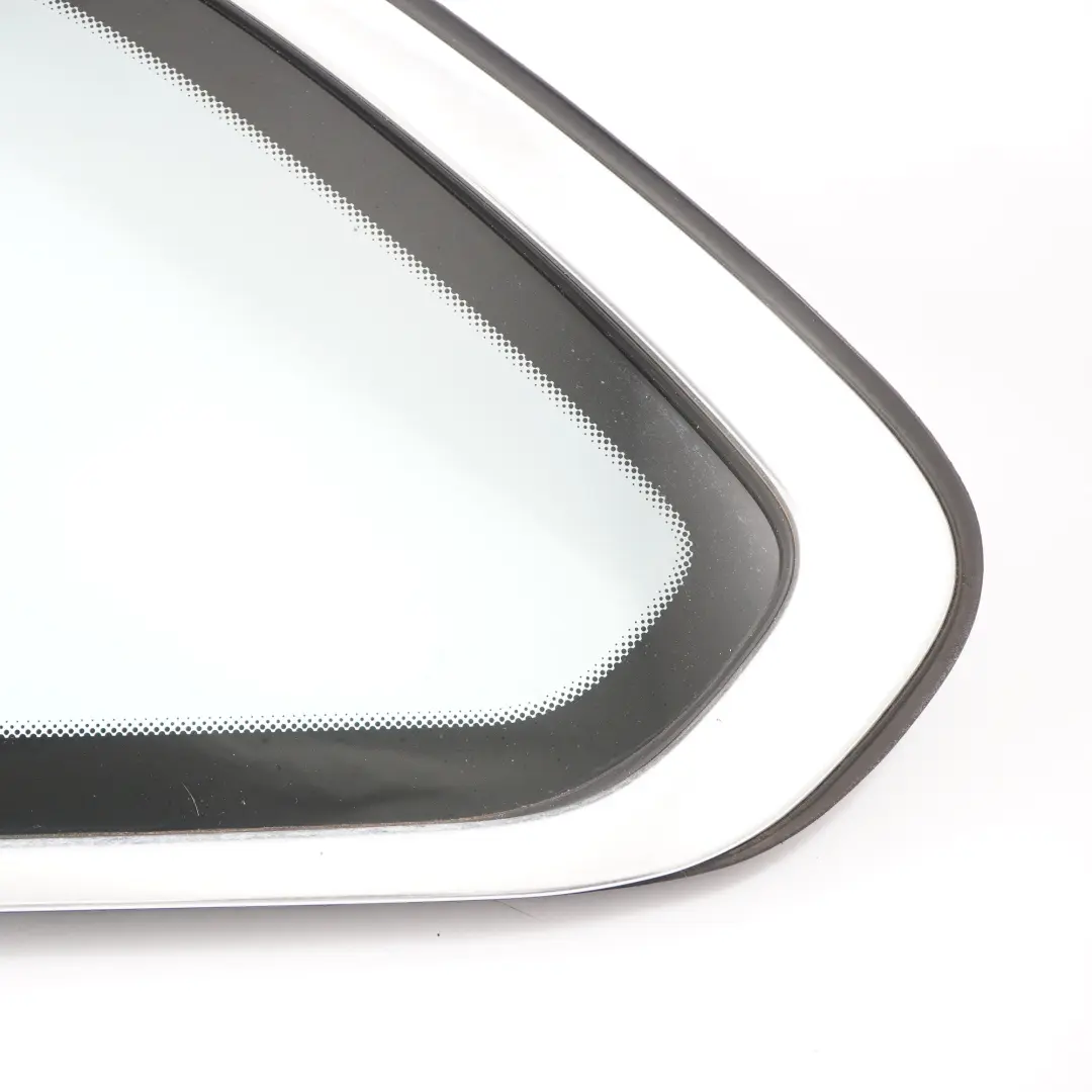 Fenêtre Latérale Arrière Gauche Joint Vitrage AS2 Chrome pour BMW F11 Touring à propos du numéro de pièce 7199989 BMW F11 Touring Fenêtre Latérale Arrière Gauche Joint Vitrage AS2 Chrome - SKU 7199989 - Numéro de pièce 7199989