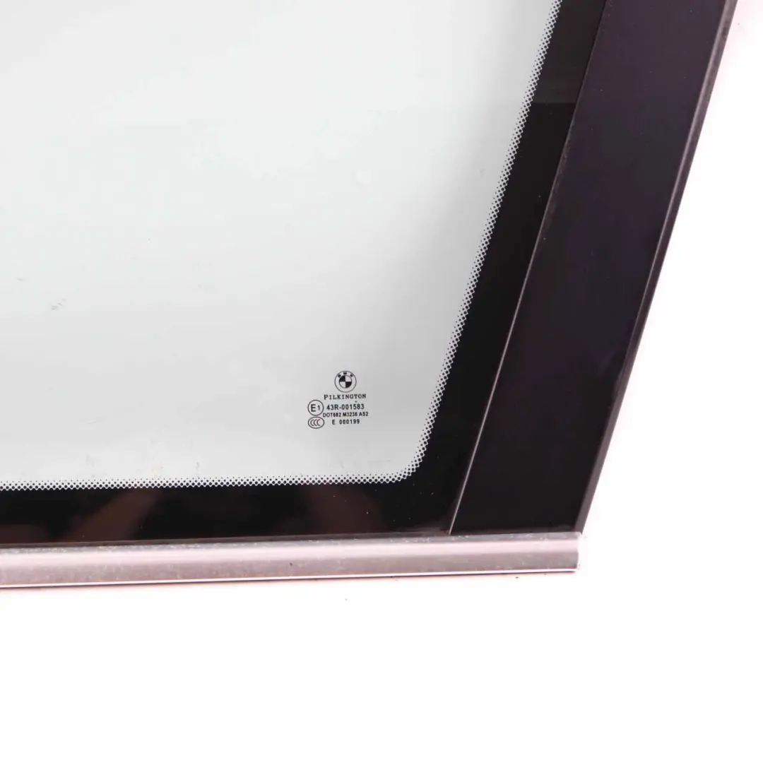 Fenêtre Latérale Arrière Droite Joint Vitrage AS2 Chrome pour BMW F11 Touring à propos du numéro de pièce 7199990 BMW F11 Touring Fenêtre Latérale Arrière Droite Joint Vitrage AS2 Chrome - SKU 7199990-1 - Numéro de pièce 7199990