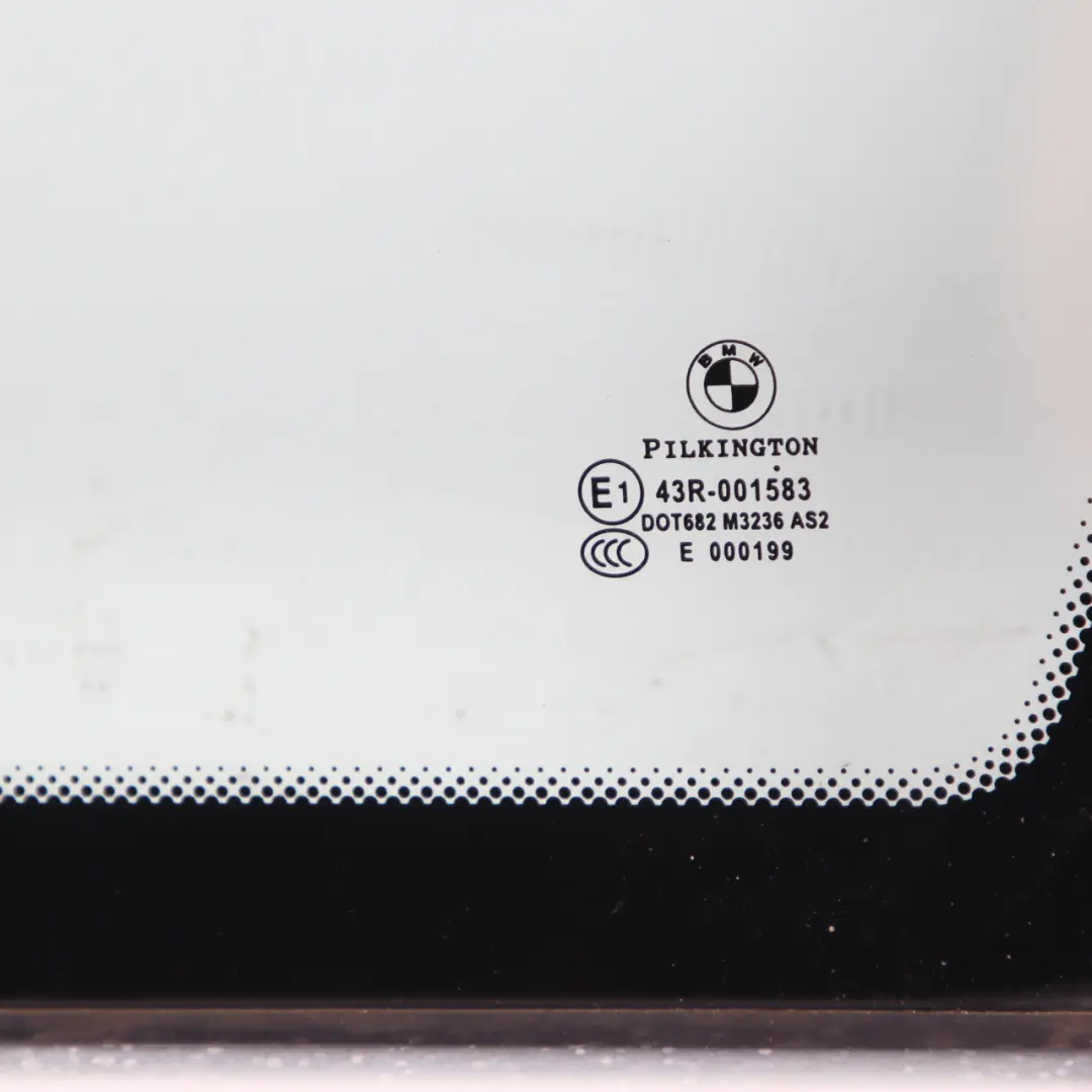 Szyba Boczna Drzwi Karoseryjna Prawy Tył AS2 Chrome do BMW F11 o numerze 7199990 BMW F11 Szyba Boczna Drzwi Karoseryjna Prawy Tył AS2 Chrome - SKU 7199990-1 - Numer Części 7199990