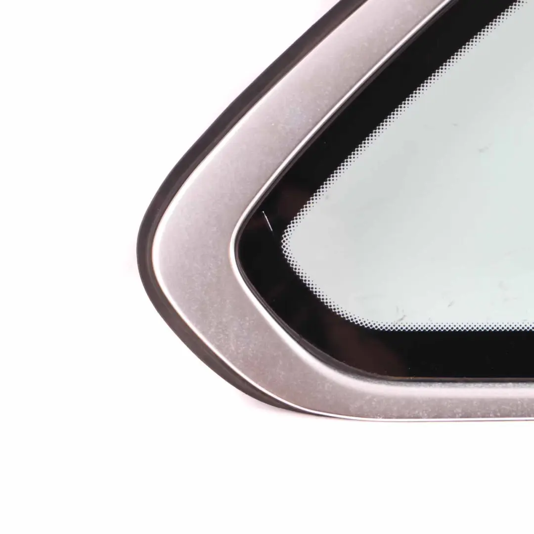 Fenêtre Latérale Arrière Droite Joint Vitrage AS2 Chrome pour BMW F11 Touring à propos du numéro de pièce 7199990 BMW F11 Touring Fenêtre Latérale Arrière Droite Joint Vitrage AS2 Chrome - SKU 7199990-1 - Numéro de pièce 7199990