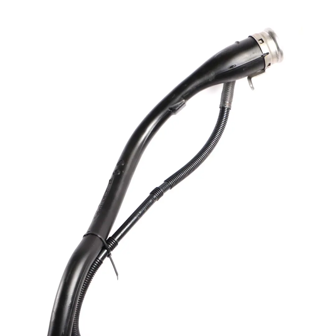 Serbatoio completo benzina N43 N53 520i 523i 525i 530i 7200129 per BMW E60 LCI con numero di parte 7200076 BMW E60 LCI Serbatoio completo benzina N43 N53 520i 523i 525i 530i 7200129 - SKU 7200076-3 - Numero di parte 7200076