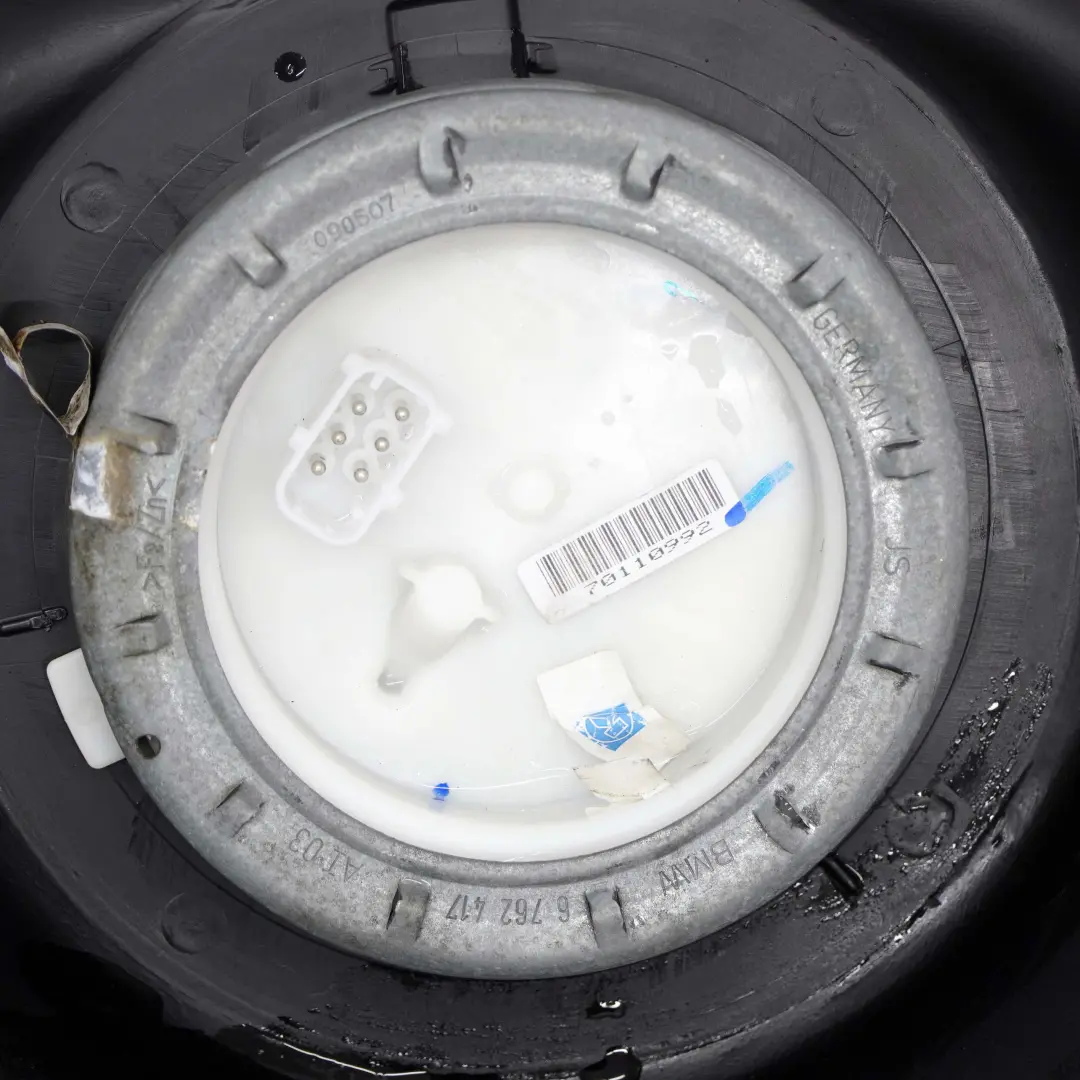 N47 Diesel Sensor nivel bomba depósito combustible completo para BMW E60 520d con número de pieza 7200079 BMW E60 520d N47 Diesel Sensor nivel bomba depósito combustible completo - SKU 7200079 - Número de pieza 7200079