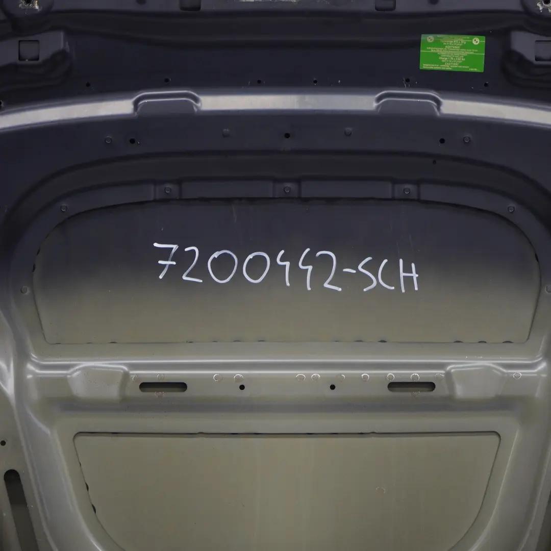 Maska Pokrywa Silnika Schwarz 2 - 668 do BMW E65 o numerze 7486754 BMW E65 Maska Pokrywa Silnika Schwarz 2 - 668 - SKU 7200442-SCH - Numer Części 7486754