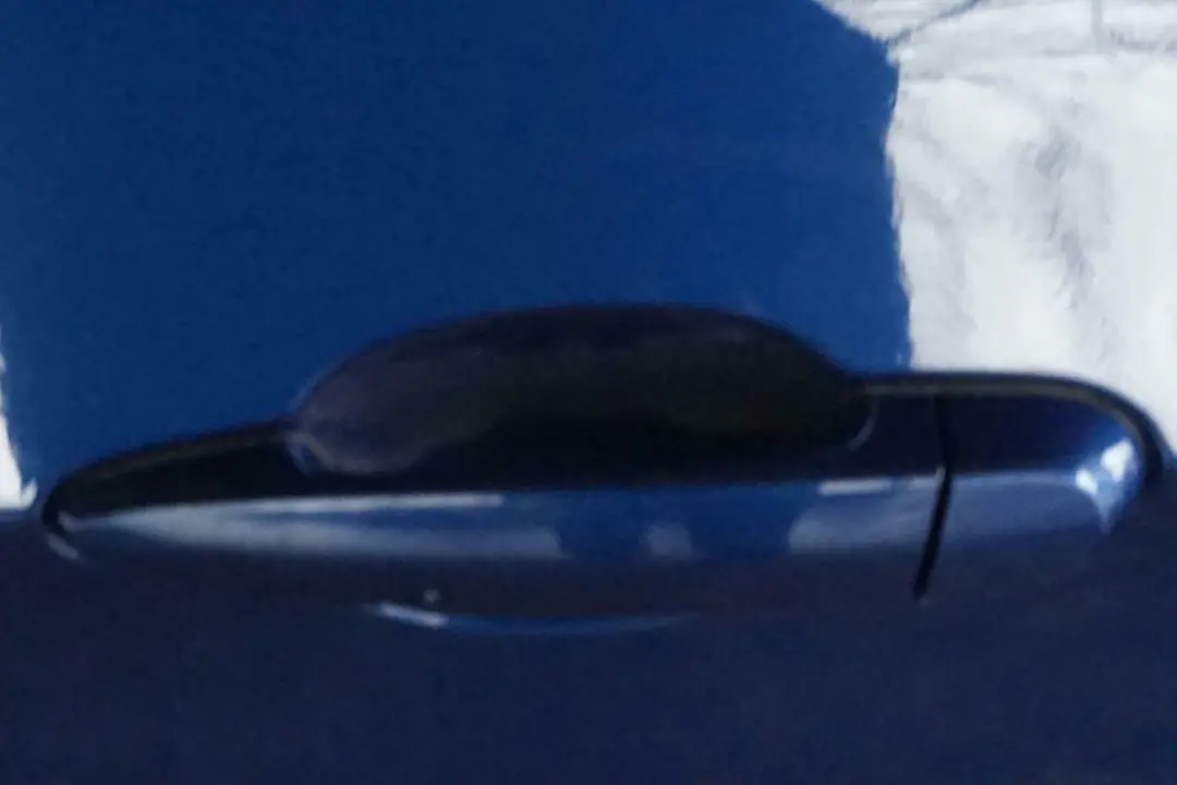 Drzwi lewe przednie Le Mans Blau 381 do BMW E92 E93 o numerze 7200569 BMW E92 E93 Drzwi lewe przednie Le Mans Blau 381 - SKU 7200569-LMB - Numer Części 7200569