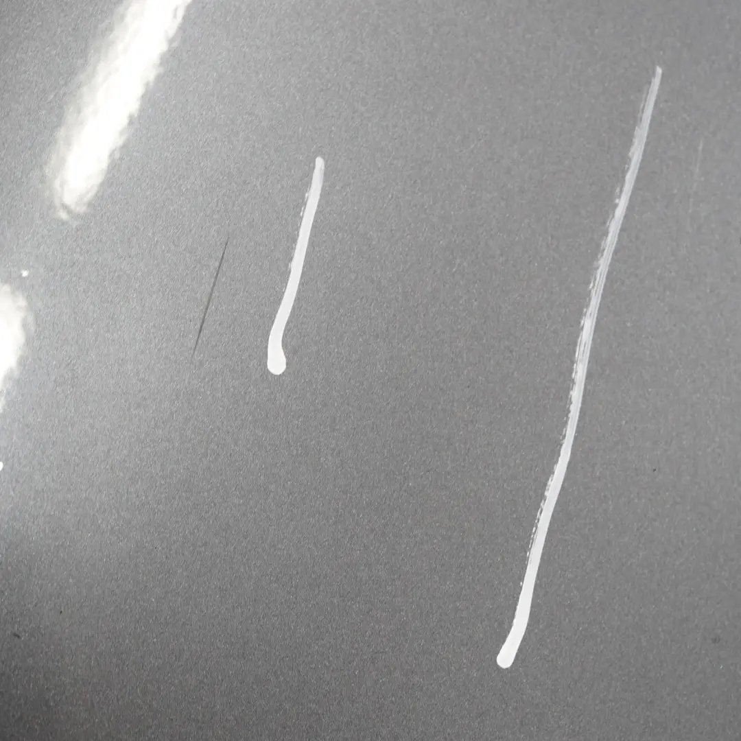 Porta Anteriore Sinistra Spacegrau Metallic - A52 per BMW E92 E93 con numero di parte 7200569 BMW E92 E93 Porta Anteriore Sinistra Spacegrau Metallic - A52 - SKU 7200569-SG - Numero di parte 7200569