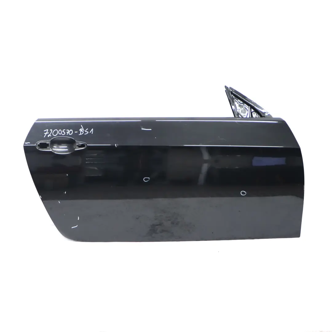 Puerta Delantera Derecha Zafiro Negro Metalizado - 475 para BMW E92 E93 con número de pieza 7200570 BMW E92 E93 Puerta Delantera Derecha Zafiro Negro Metalizado - 475 - SKU 7200570-BS1 - Número de pieza 7200570