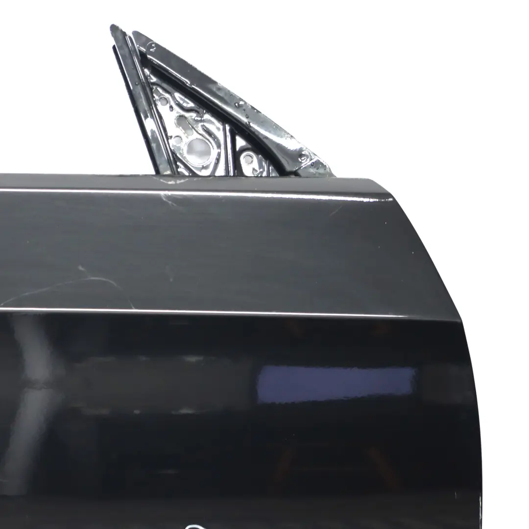 Puerta Delantera Derecha Zafiro Negro Metalizado - 475 para BMW E92 E93 con número de pieza 7200570 BMW E92 E93 Puerta Delantera Derecha Zafiro Negro Metalizado - 475 - SKU 7200570-BS1 - Número de pieza 7200570