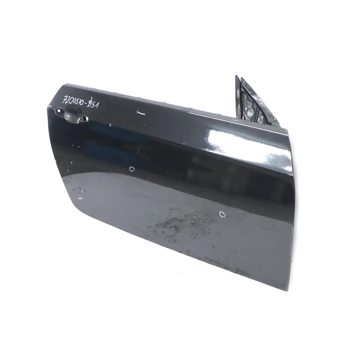 Puerta Delantera Derecha Zafiro Negro Metalizado - 475 para BMW E92 E93 con número de pieza 7200570 BMW E92 E93 Puerta Delantera Derecha Zafiro Negro Metalizado - 475 - SKU 7200570-BS1 - Número de pieza 7200570