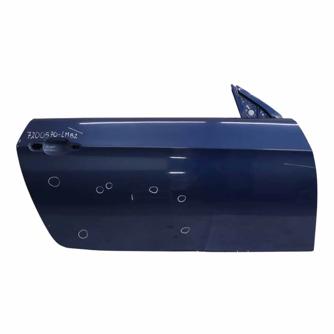 Porta anteriore destra Le Mans Blue Blau Metallic - 381 per BMW E92 E93 con numero di parte 7200570 BMW E92 E93 Porta anteriore destra Le Mans Blue Blau Metallic - 381 - SKU 7200570-LMB2 - Numero di parte 7200570