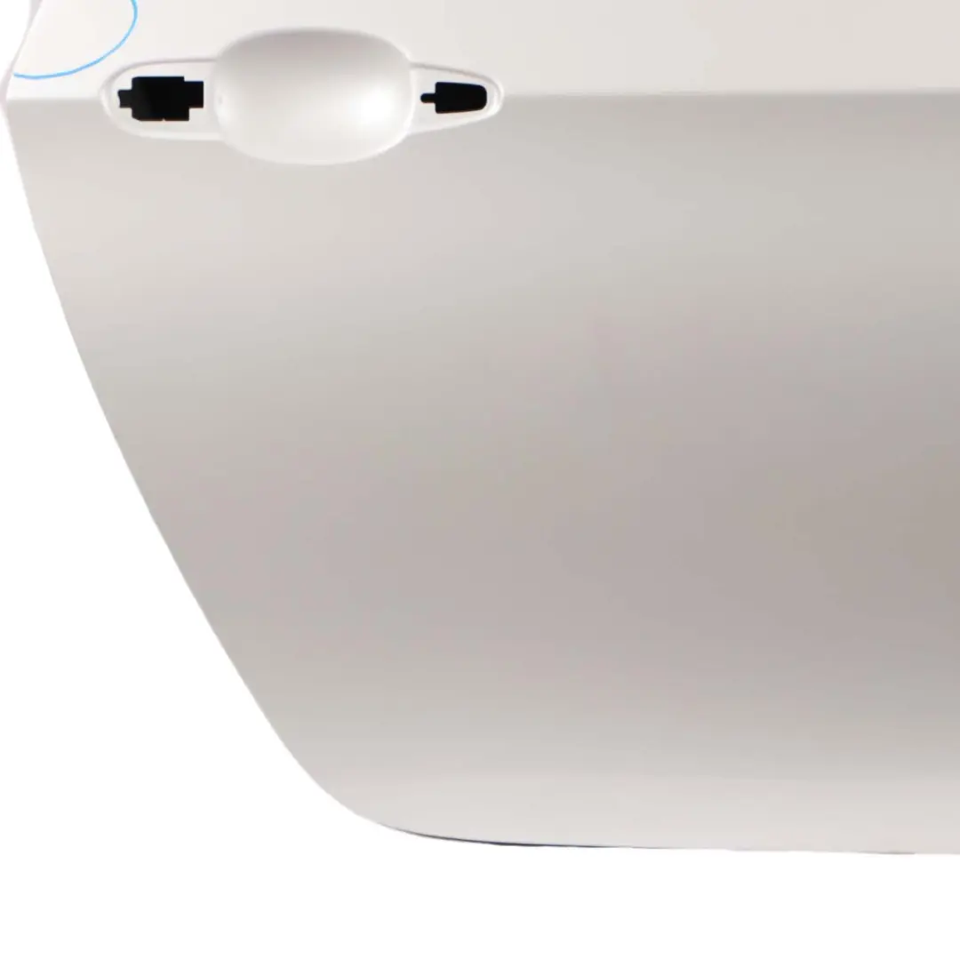 Door Front Right O/S Mineralweiss Mineral White - A96 to BMW 3 Series E92 E93 with Part number 7200570 BMW 3 Series E92 E93 Door Front Right O/S Mineralweiss Mineral White - A96 - SKU 7200570-MW - Part number 7200570