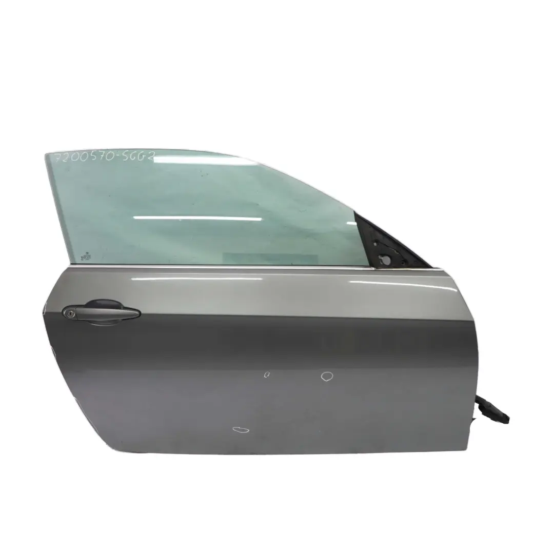 Porta Anteriore Destra Grigio Space Grigio Metallico - A52 per BMW E92 E93 con numero di parte 7200570 BMW E92 E93 Porta Anteriore Destra Grigio Space Grigio Metallico - A52 - SKU 7200570-SCG2 - Numero di parte 7200570