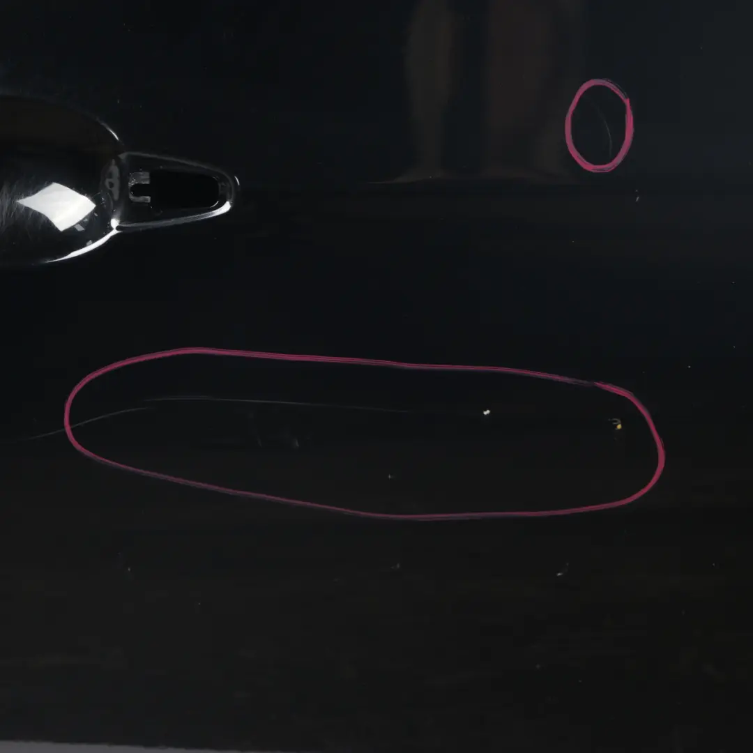 Door Front Right O/S BMW E92 E93 Schwarz 2 Black - 668 to with Part number 7200570 Door Front Right O/S BMW E92 E93 Schwarz 2 Black - 668 - SKU 7200570-SCH - Part number 7200570