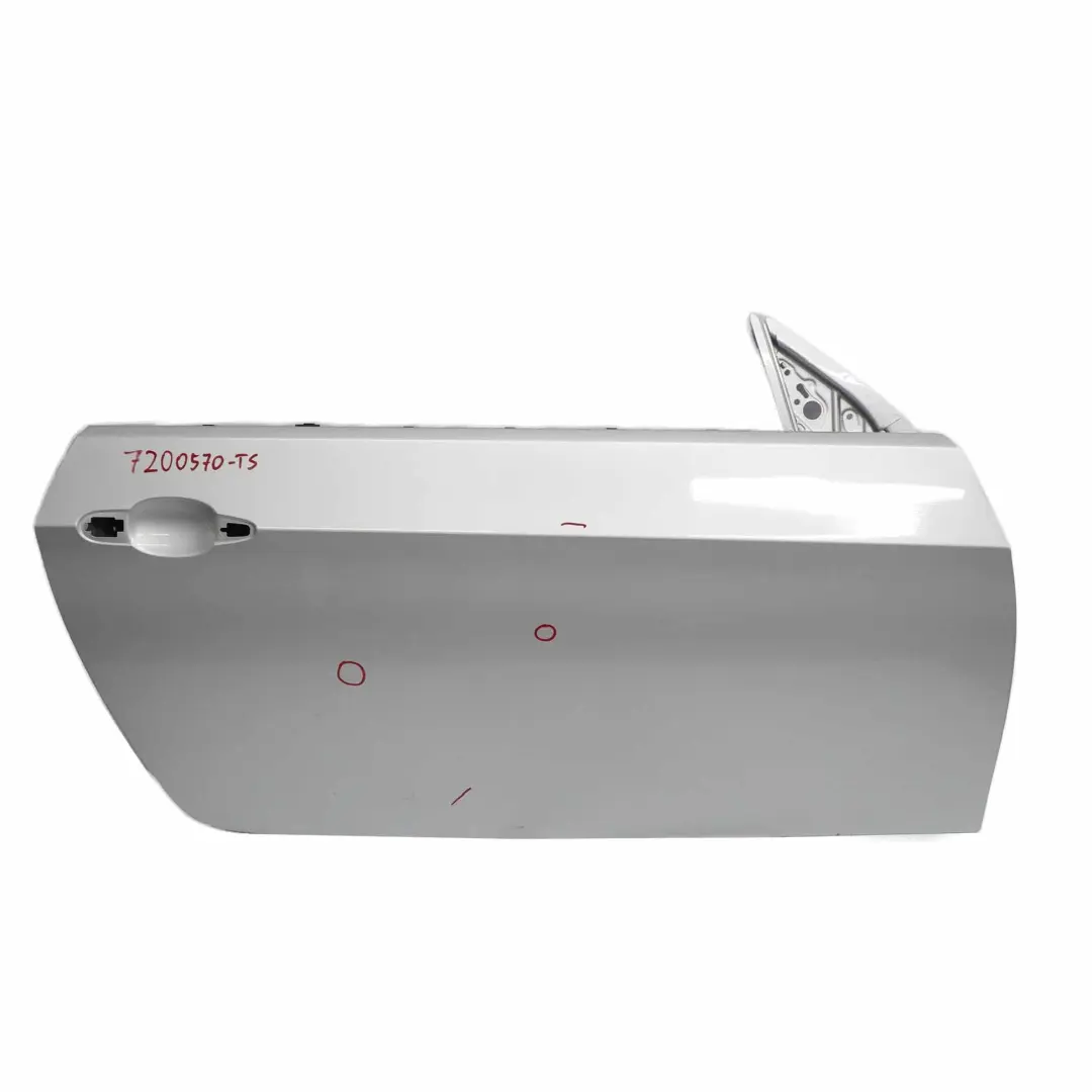 Door Front Right O/S Titansilber Titan Silver Metallic - 354 to BMW E92 E93 with Part number 7200570 BMW E92 E93 Door Front Right O/S Titansilber Titan Silver Metallic - 354 - SKU 7200570-TS - Part number 7200570