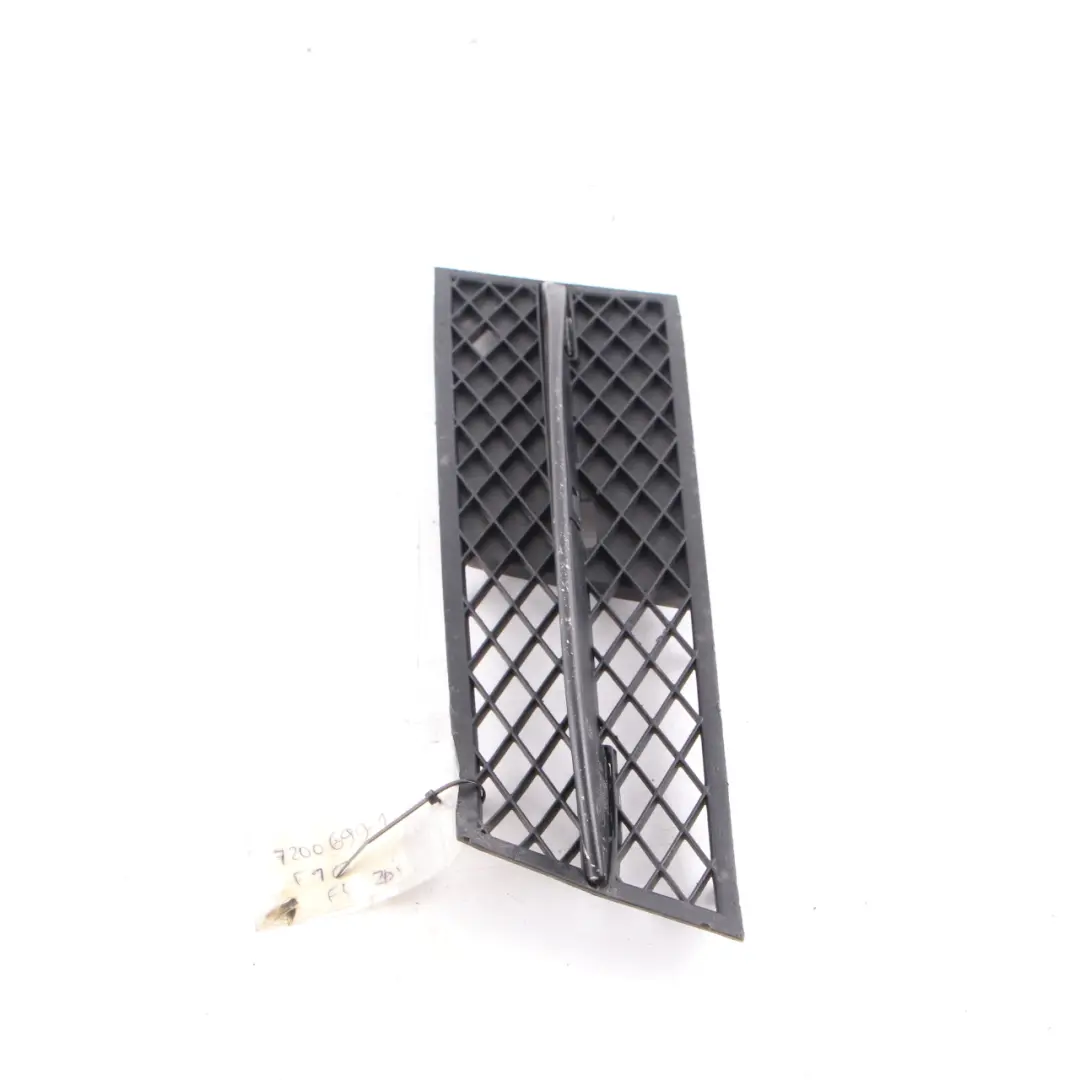 Pare chocs Avant Grille Panneau Habillage Gauche pour BMW F10 F11 à propos du numéro de pièce 7200699 BMW F10 F11 Pare chocs Avant Grille Panneau Habillage Gauche - SKU 7200699-1 - Numéro de pièce 7200699