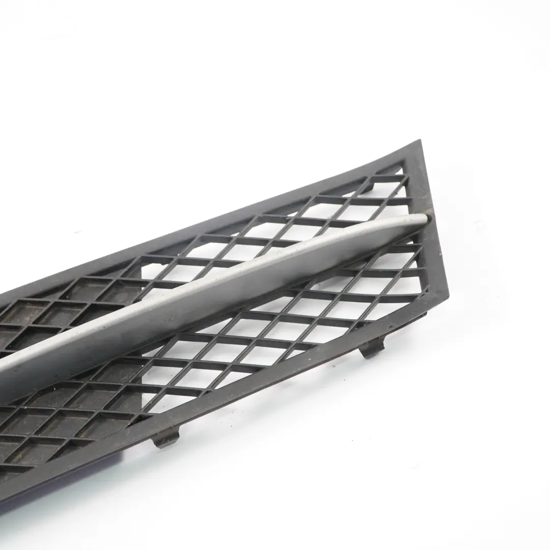 Pare-chocs Avant Grille Grille Panneau d'Habillage Gauche pour BMW F10 F11 à propos du numéro de pièce 7200699 BMW F10 F11 Pare-chocs Avant Grille Grille Panneau d'Habillage Gauche - SKU 7200699 - Numéro de pièce 7200699