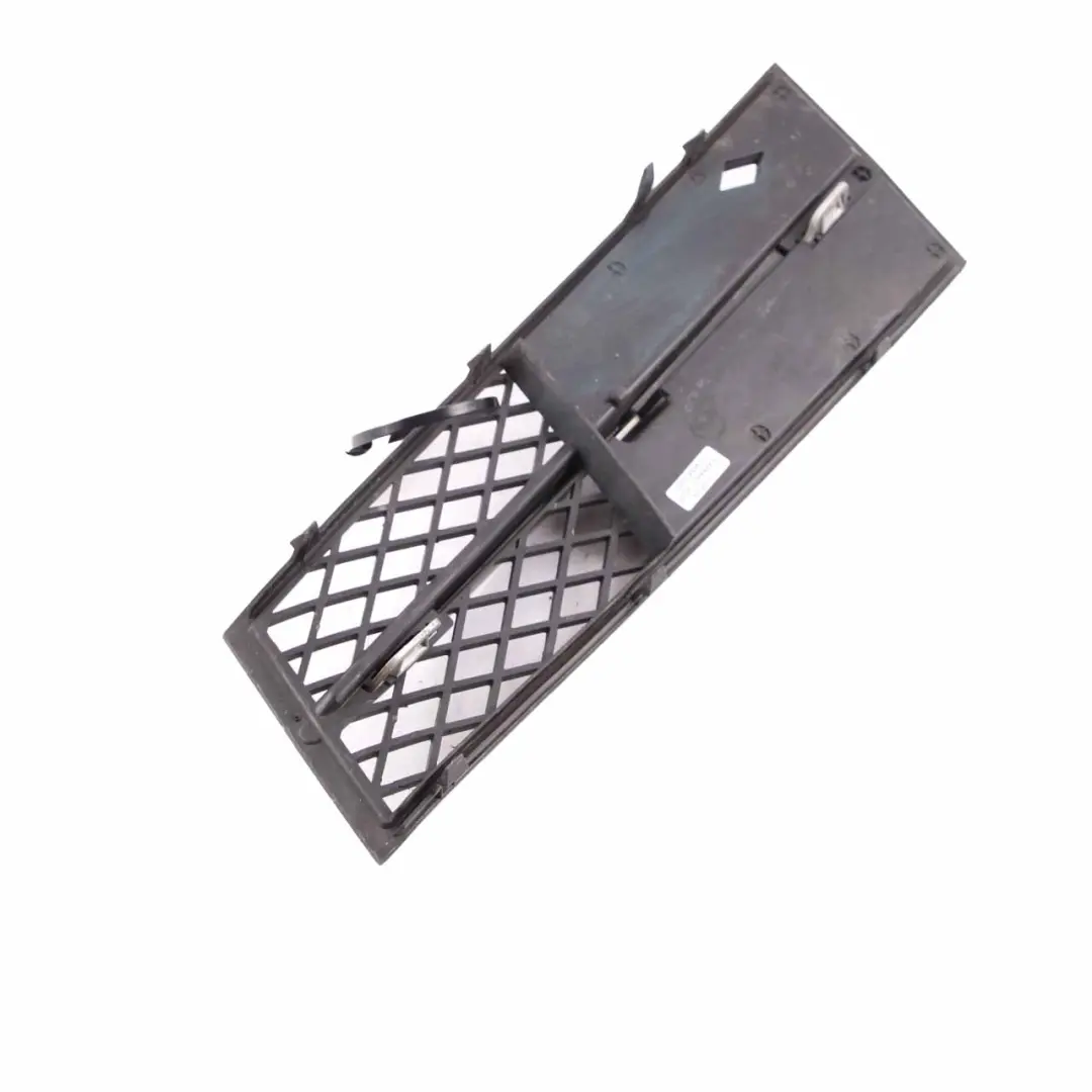 Pare-chocs avant grille droite grille de radiateur garniture pour BMW F10 F11 à propos du numéro de pièce 7200700 BMW F10 F11 Pare-chocs avant grille droite grille de radiateur garniture - SKU 7200700 - Numéro de pièce 7200700