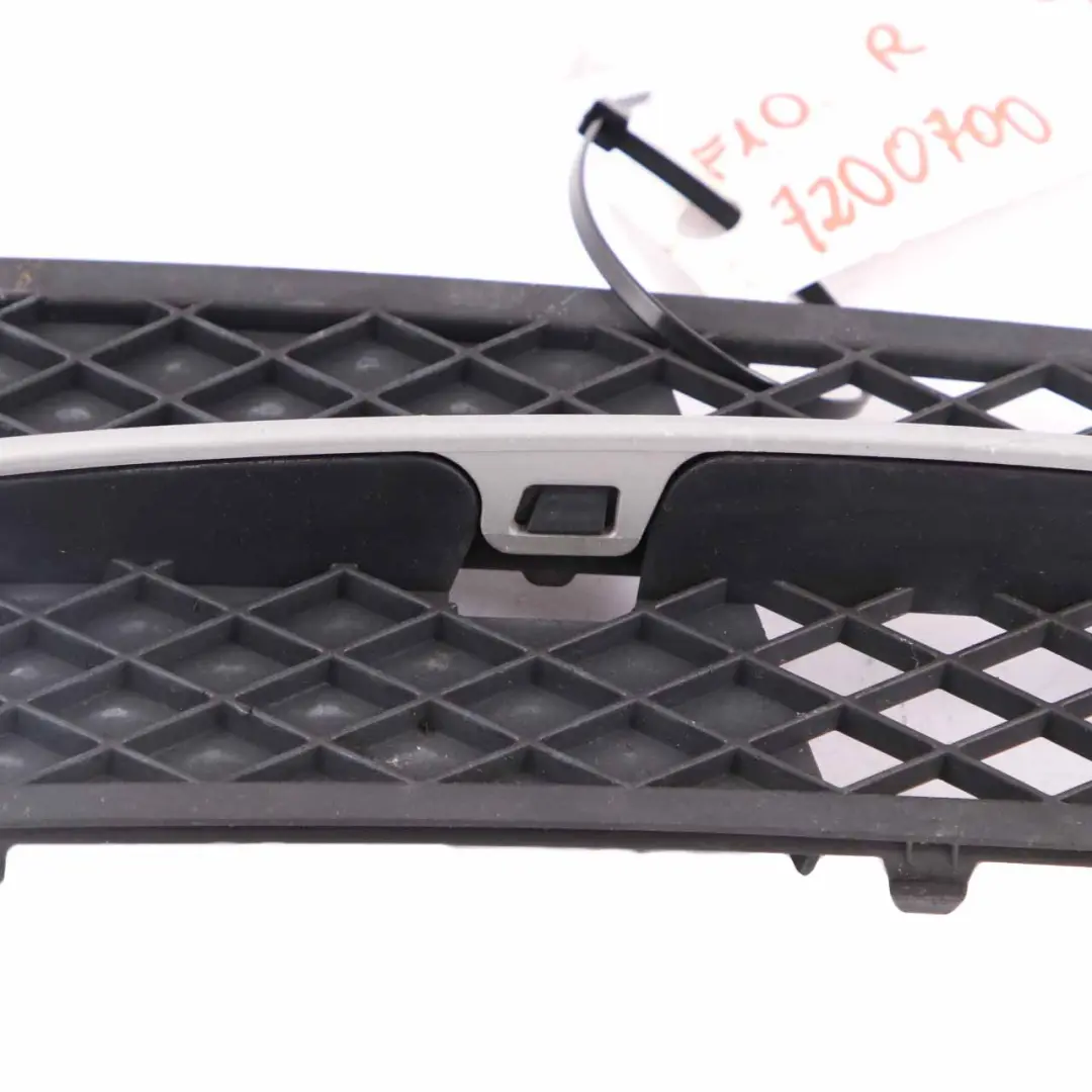 Front Bumper Fog Light Cover Right O/S Grid Grille Trim Panel to BMW F10 with Part number 7200700 BMW F10 Front Bumper Fog Light Cover Right O/S Grid Grille Trim Panel - SKU 7200700 - Part number 7200700