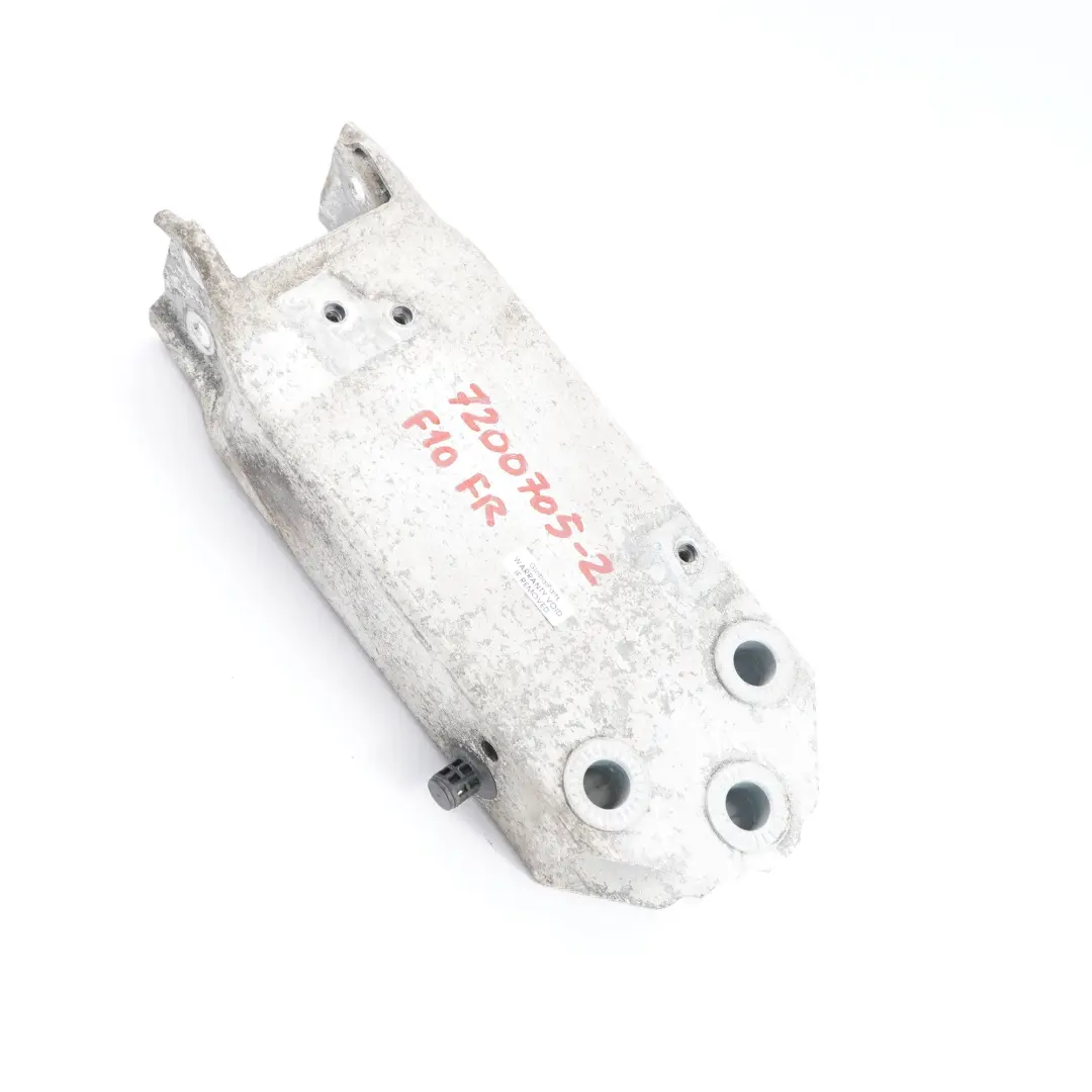 Soporte de Parachoques Delantero Travesaño Derecho para BMW F10 F11 con número de pieza 7200705 BMW F10 F11 Soporte de Parachoques Delantero Travesaño Derecho - SKU 7200705-2 - Número de pieza 7200705