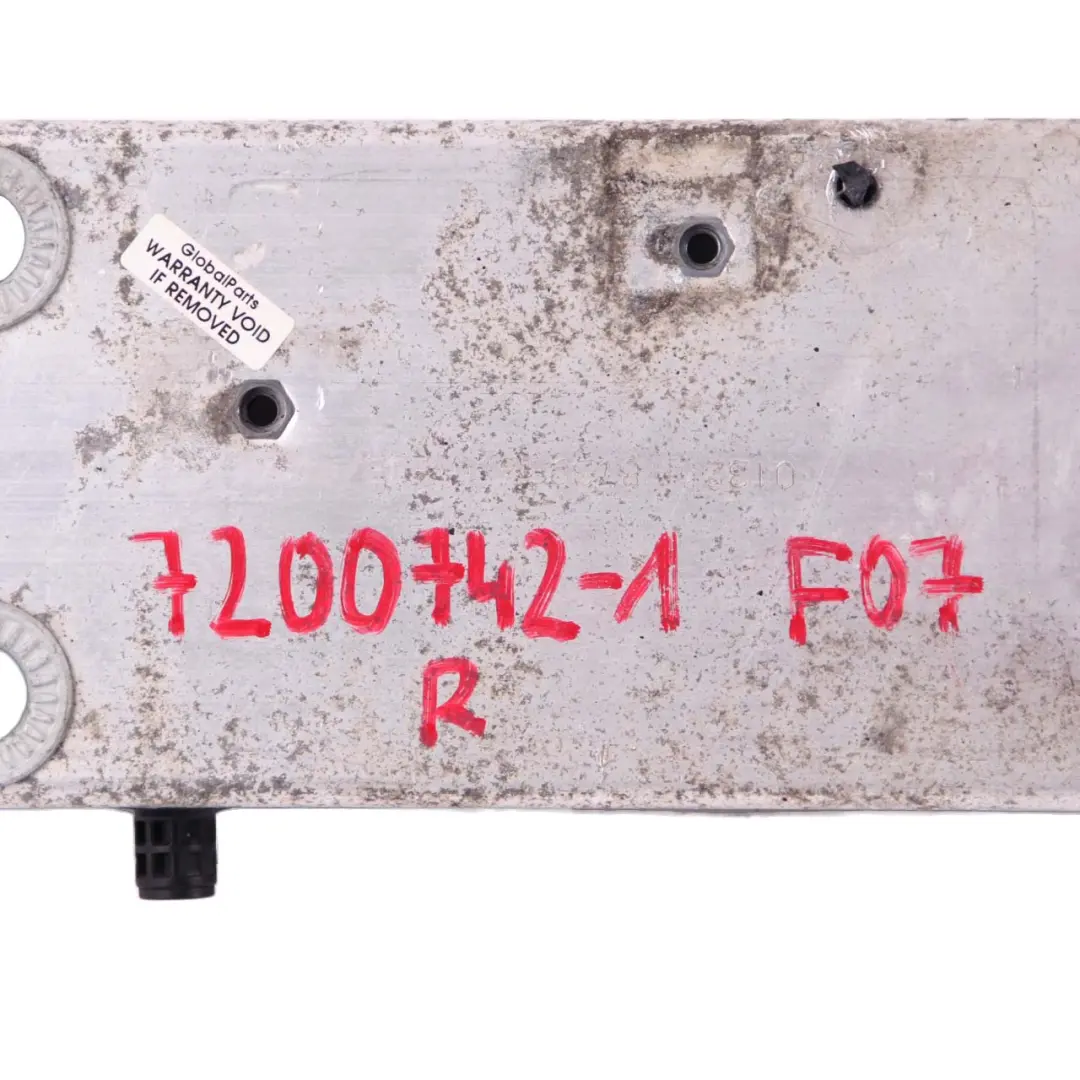 Front Bumper Right O/S Carrier Cross Member Holder to BMW 5 Series F07 GT with Part number 7200742 BMW 5 Series F07 GT Front Bumper Right O/S Carrier Cross Member Holder - SKU 7200742-1 - Part number 7200742