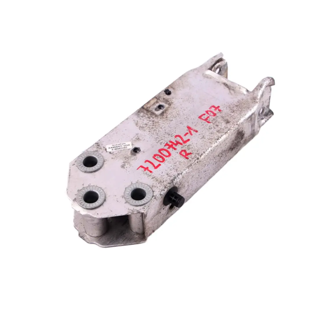 Soporte Travesaño Paragolpes Delantero Derecho para BMW F07 GT con número de pieza 7200742 BMW F07 GT Soporte Travesaño Paragolpes Delantero Derecho - SKU 7200742-1 - Número de pieza 7200742
