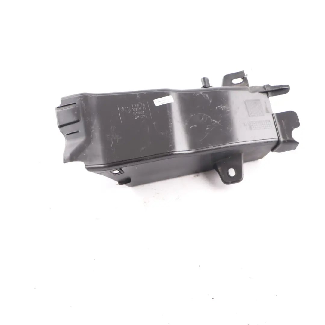 Conducto admisión aire Manguera de freno delantera derecha para BMW F07 con número de pieza 7200764 BMW F07 Conducto admisión aire Manguera de freno delantera derecha - SKU 7200764 - Número de pieza 7200764