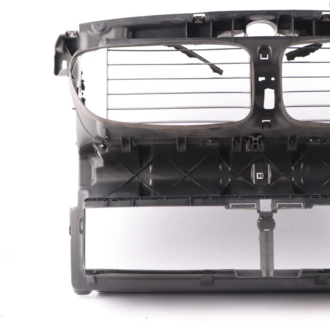 Duct Front Slam Panel Intake Frame Mount M Sport 8049669 to BMW F10 F11 Air with Part number 7200781 BMW F10 F11 Air Duct Front Slam Panel Intake Frame Mount M Sport 8049669 - SKU 7200781 - Part number 7200781