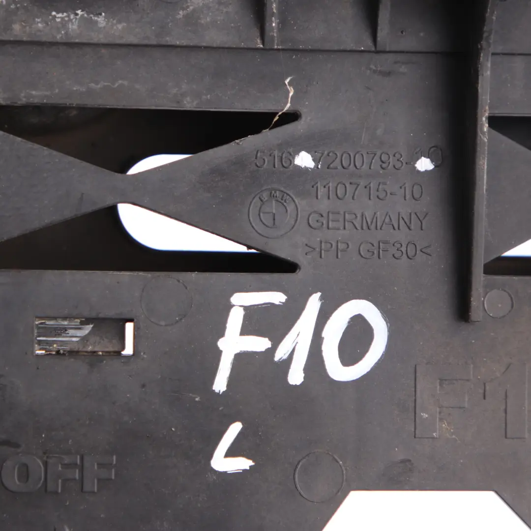 BMW F10 F11 Uchwyt Mocowanie Wspornik Reflektora Przód Lewy - SKU 7200793 - Numer Części 7200793