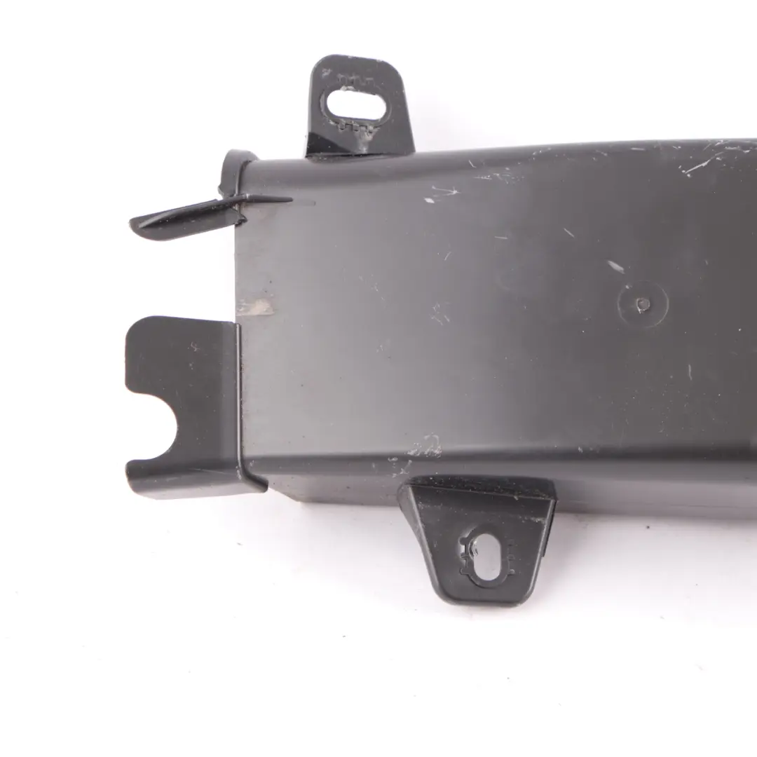 Conduit D'Air De Frein Avant Gauche pour BMW F10 F11 à propos du numéro de pièce 7200797 BMW F10 F11 Conduit D'Air De Frein Avant Gauche - SKU 7200797 - Numéro de pièce 7200797