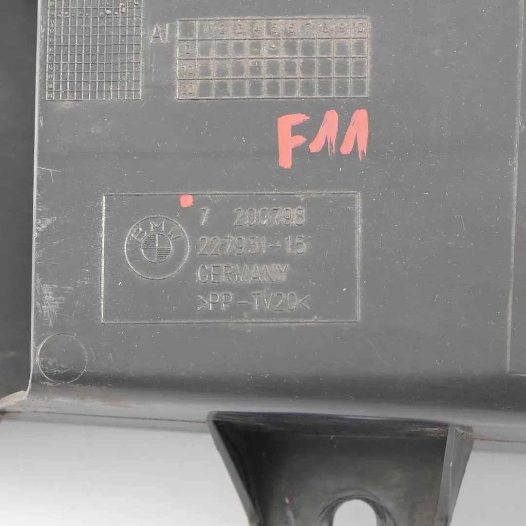 BMW F10 F11 F12 Canale condotto aria anteriore Destro Tubo freno - SKU 7200798 - Numero di parte 7200798