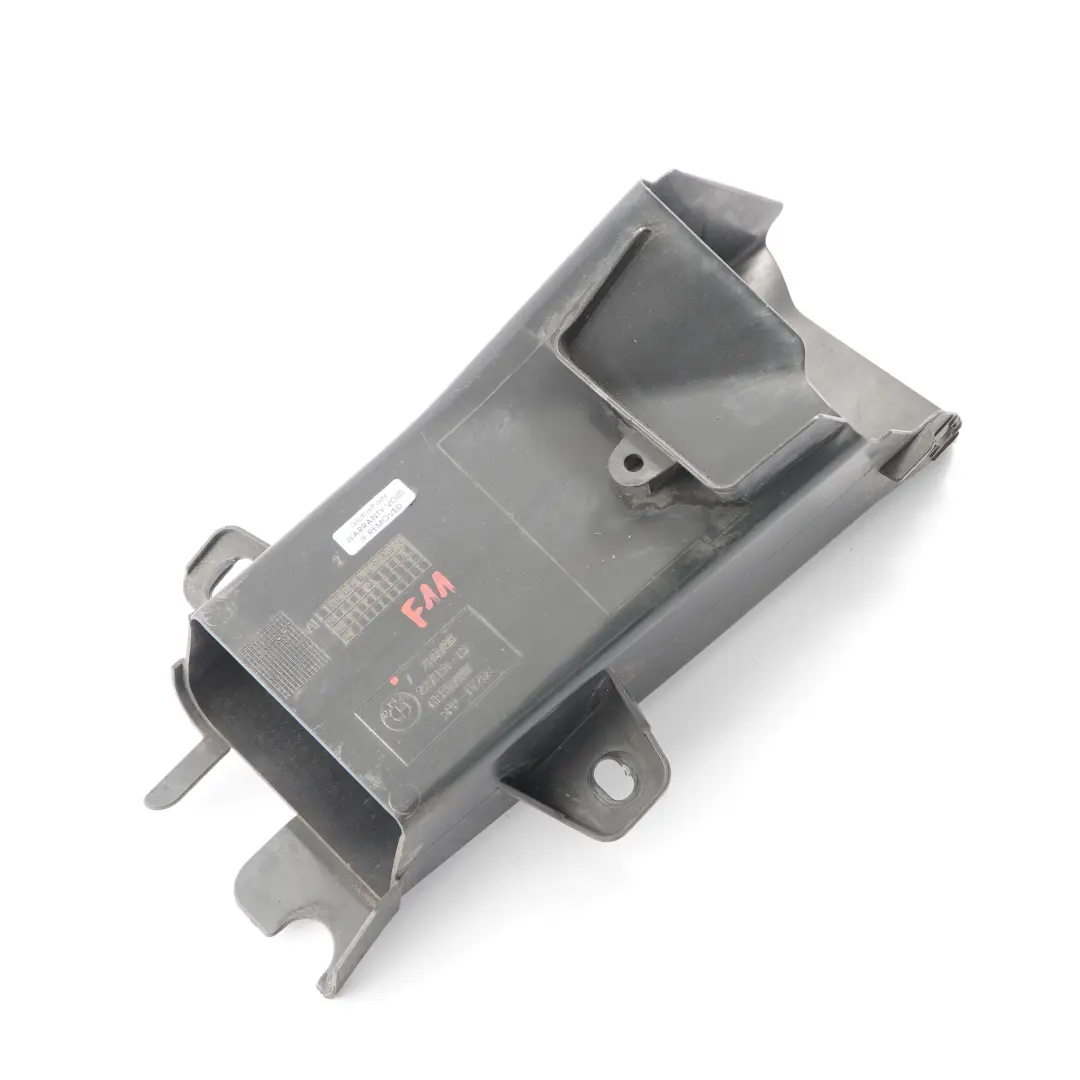 BMW F10 F11 F12 Canale condotto aria anteriore Destro Tubo freno - SKU 7200798 - Numero di parte 7200798