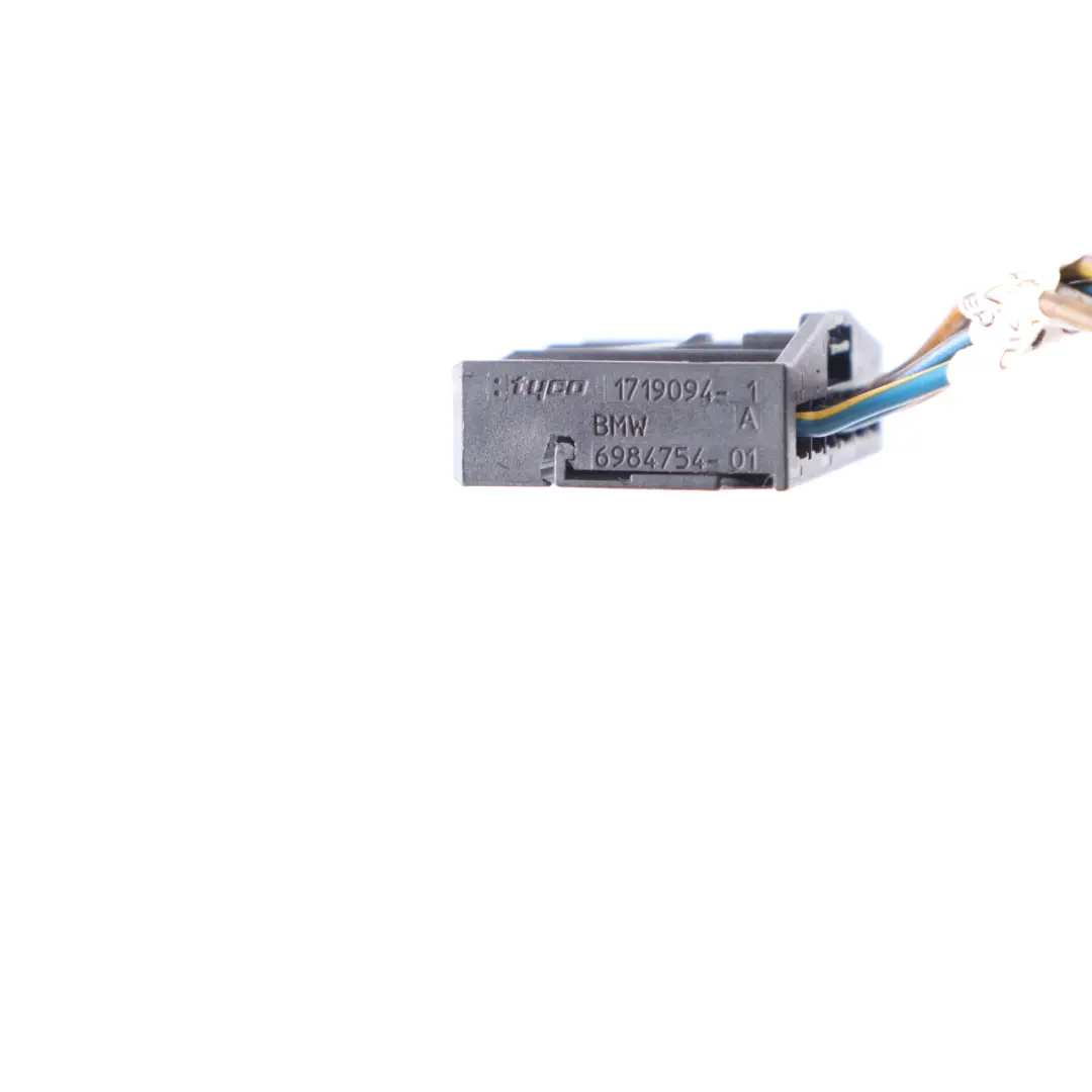 BMW X5 E70 Rear Light In The Side Panel Right O/S Plug Socket Wiring 6984754 - SKU 7200818-5 - Part number 7200818