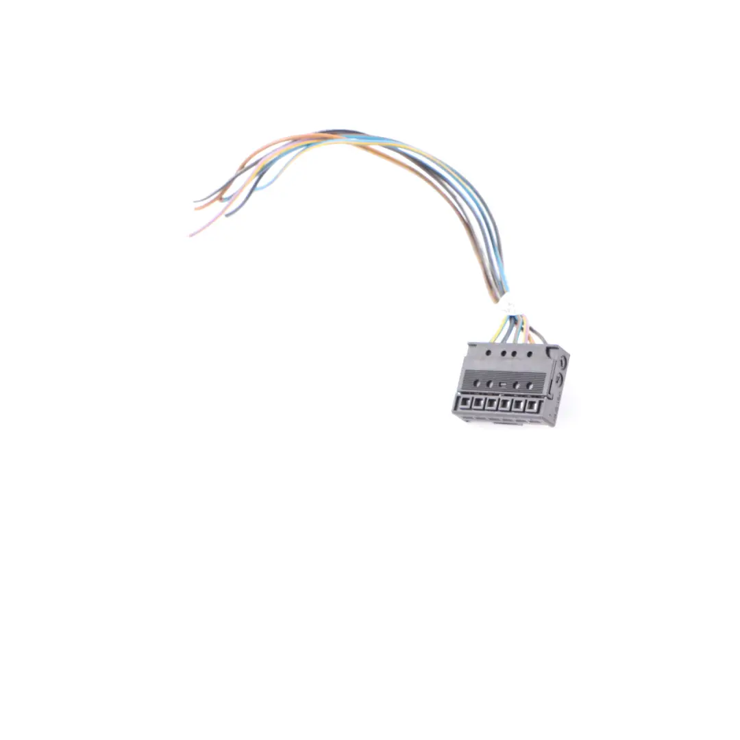 BMW X5 E70 Rear Light In The Side Panel Right O/S Plug Socket Wiring 6984754 - SKU 7200818-5 - Part number 7200818