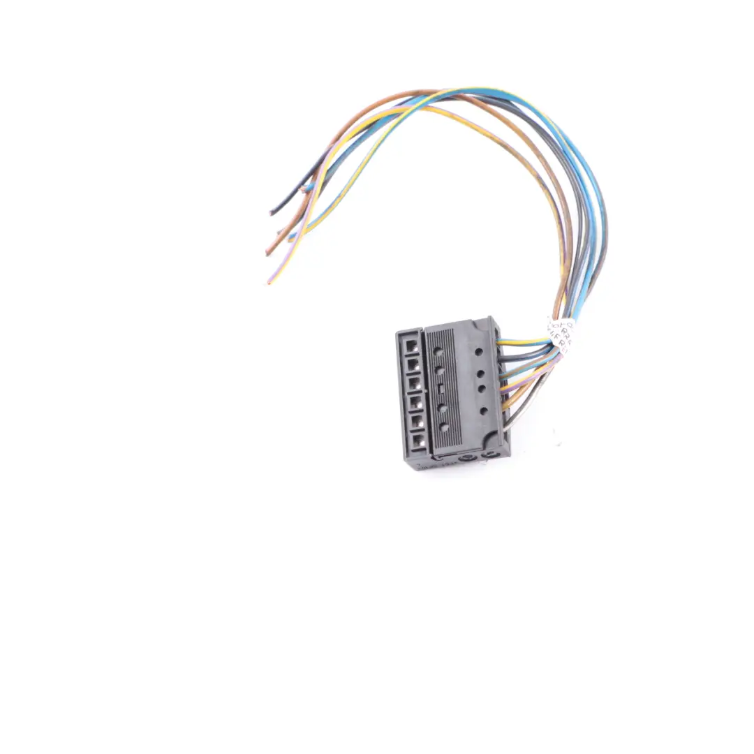 BMW X5 E70 Rear Light In The Side Panel Right O/S Plug Socket Wiring 6984754 - SKU 7200818-5 - Part number 7200818