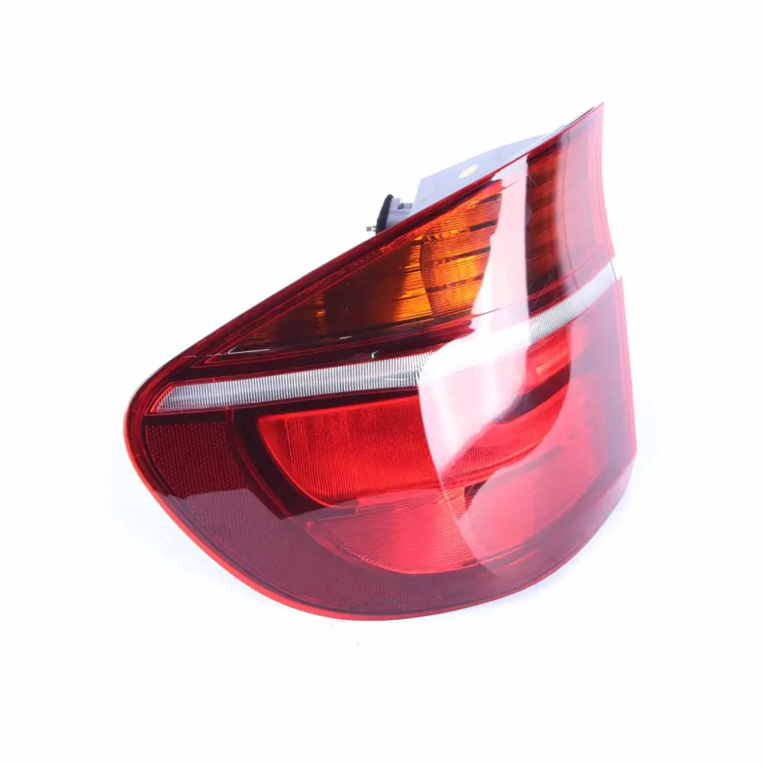 Lamp BMW X5 E70 Light In The Side Panel Right O/S TAIWAN to Rear with Part number 7200818 Rear Lamp BMW X5 E70 Light In The Side Panel Right O/S TAIWAN - SKU 7200818-TAIWAN - Part number 7200818