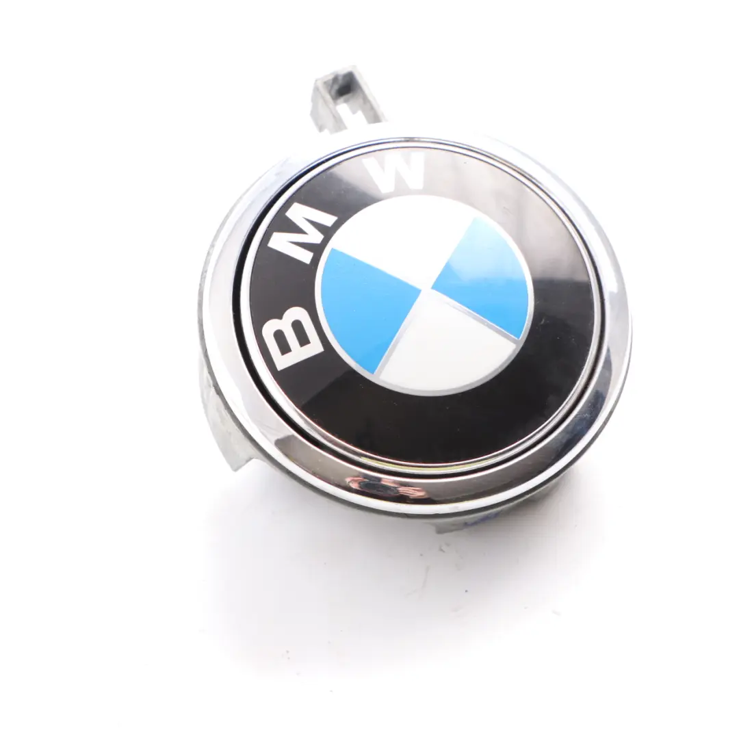 Boot Trunk Lid Tailgate Button Opening Handle 7200896 to BMW E63 E64 with Part number 7200900 BMW E63 E64 Boot Trunk Lid Tailgate Button Opening Handle 7200896 - SKU 7200900-1 - Part number 7200900