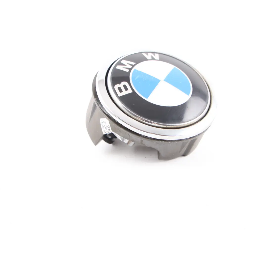Boot Trunk Lid Tailgate Button Opening Handle 7200896 to BMW E63 E64 LCI with Part number 7200900 BMW E63 E64 LCI Boot Trunk Lid Tailgate Button Opening Handle 7200896 - SKU 7200900-2 - Part number 7200900