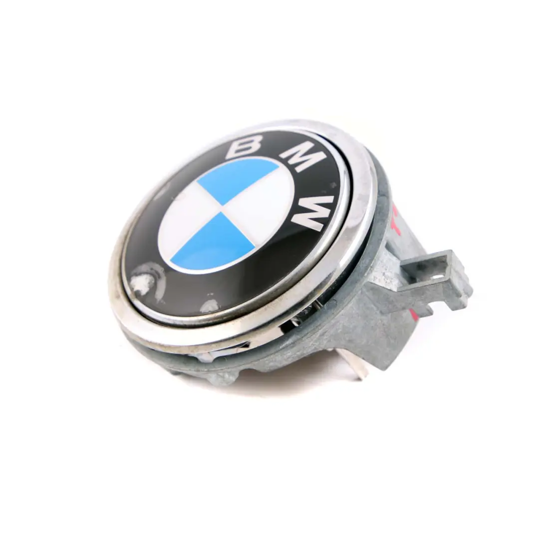 Boot Trunk Lid Tailgate Button Opening Handle 7200896 to BMW 6 Series E63 E64 LCI with Part number 7200900 BMW 6 Series E63 E64 LCI Boot Trunk Lid Tailgate Button Opening Handle 7200896 - SKU 7200900 - Part number 7200900