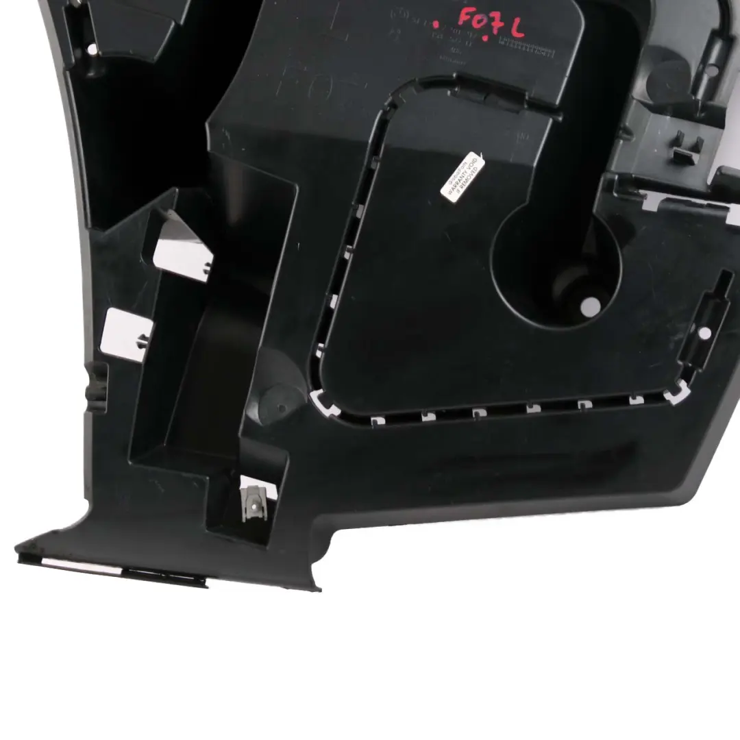 Bumper Mount BMW F07 Bracket Guide Support Left N/S Gran Turismo to Rear with Part number 7201217 Rear Bumper Mount BMW F07 Bracket Guide Support Left N/S Gran Turismo - SKU 7201217 - Part number 7201217