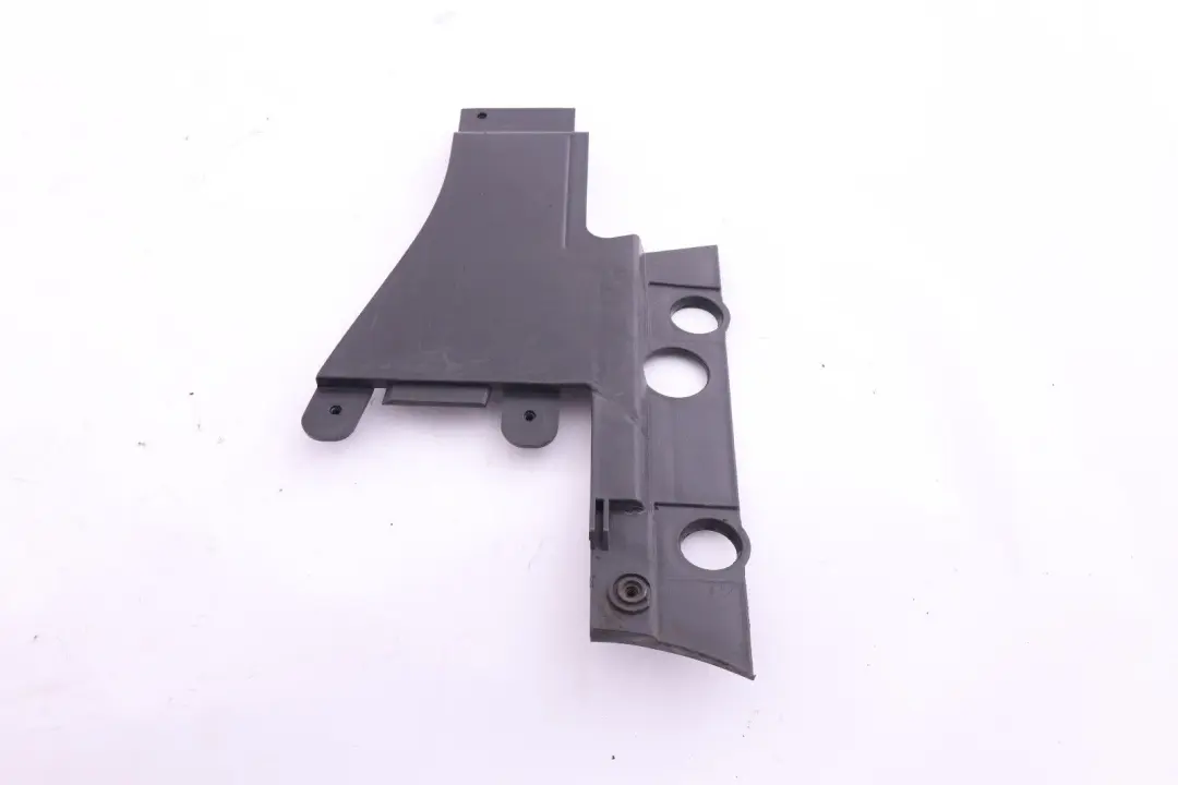 Panel de protección del paso de rueda lateral los bajos vehículo para BMW E88 con número de pieza 7201225 BMW E88 Panel de protección del paso de rueda lateral los bajos vehículo - SKU 7201225 - Número de pieza 7201225