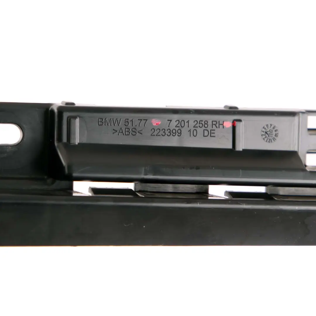 Retaining Strip Sill Rear Right O/S Gran Turismo to BMW F07 GT with Part number 7201258 BMW F07 GT Retaining Strip Sill Rear Right O/S Gran Turismo - SKU 7201258 - Part number 7201258