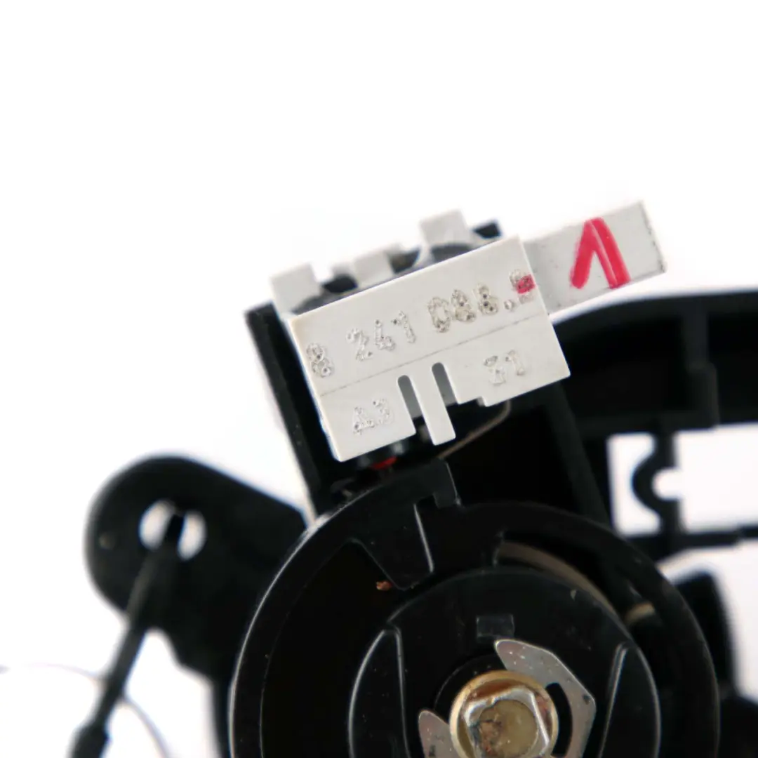 Catch Rear Trunk Lid Closing System + Key 8241088 to BMW 5 Series E60 E60N LCI with Part number 7201533 BMW 5 Series E60 E60N LCI Catch Rear Trunk Lid Closing System + Key 8241088 - SKU 7201533-1 - Part number 7201533