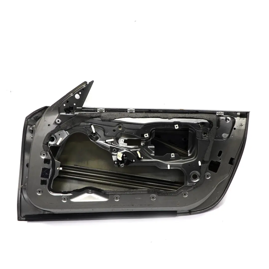 Drzwi Prawe Przednie Sterlinggrau Sterling Grau Metalik - 472 do BMW Z4 E85 o numerze 7201638 BMW Z4 E85 Drzwi Prawe Przednie Sterlinggrau Sterling Grau Metalik - 472 - SKU 7201638-STG1 - Numer Części 7201638