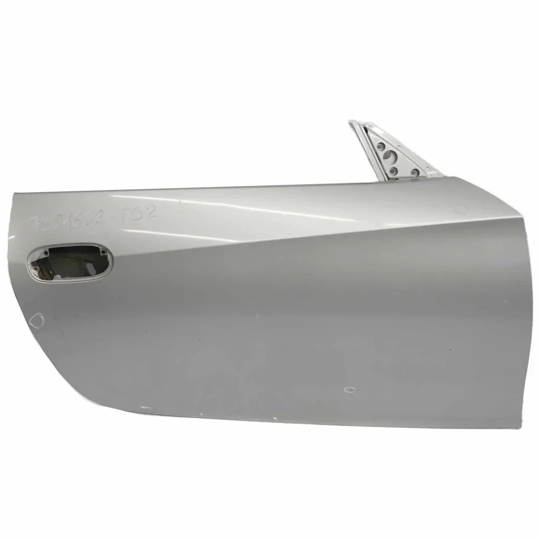 droite Titansilber Argent Titan Metallise - 354 pour BMW Z4 E85 Porte avant à propos du numéro de pièce 7201638 BMW Z4 E85 Porte avant droite Titansilber Argent Titan Metallise - 354 - SKU 7201638-TS2 - Numéro de pièce 7201638
