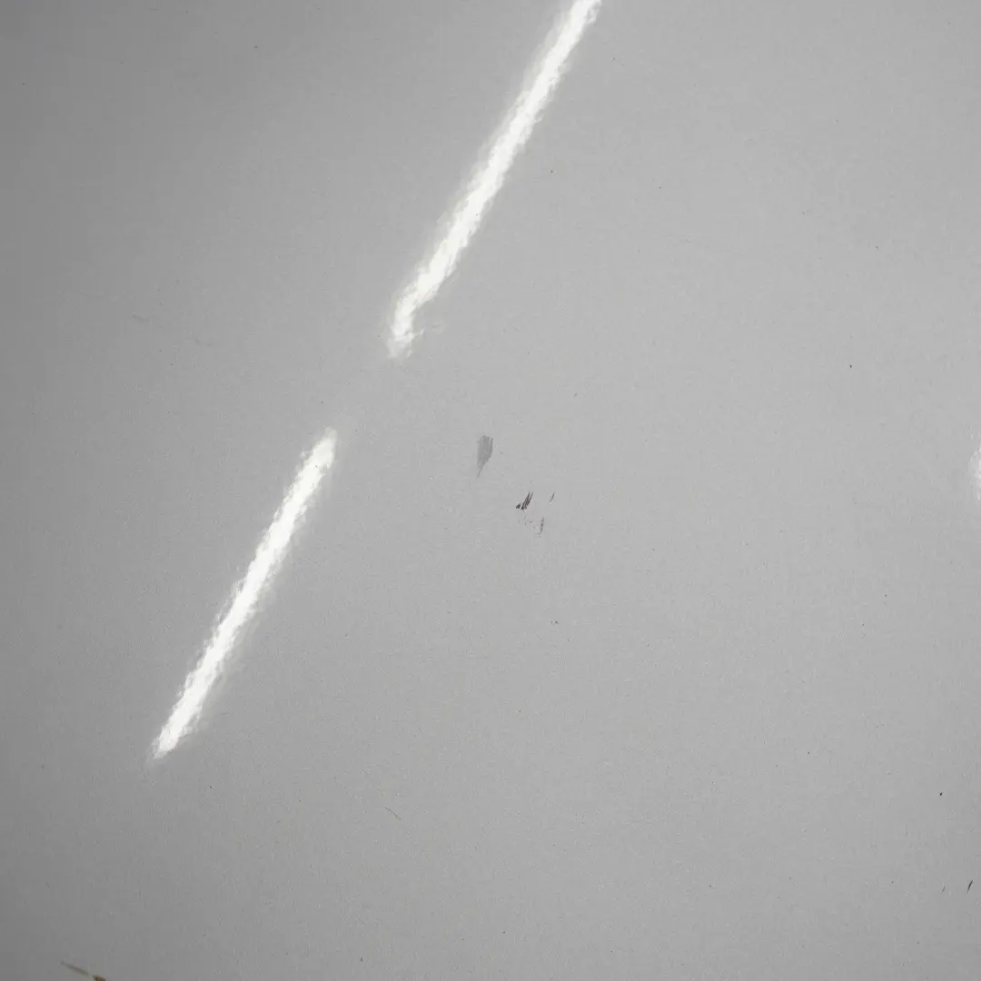 Porta Anteriore Destra Titansilber Titan Silver Metallic - 354 per BMW Z4 E85 con numero di parte 7201638 BMW Z4 E85 Porta Anteriore Destra Titansilber Titan Silver Metallic - 354 - SKU 7201638-TS2 - Numero di parte 7201638